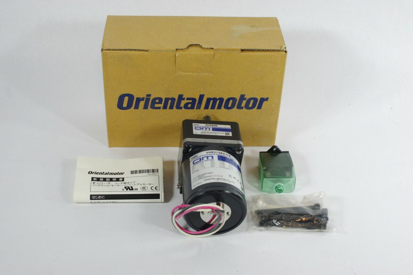 NEW ORIENTAL MOTOR VHR315A2-GV VHR315A2-30U Reversible AC Motor GV3G30 30:1