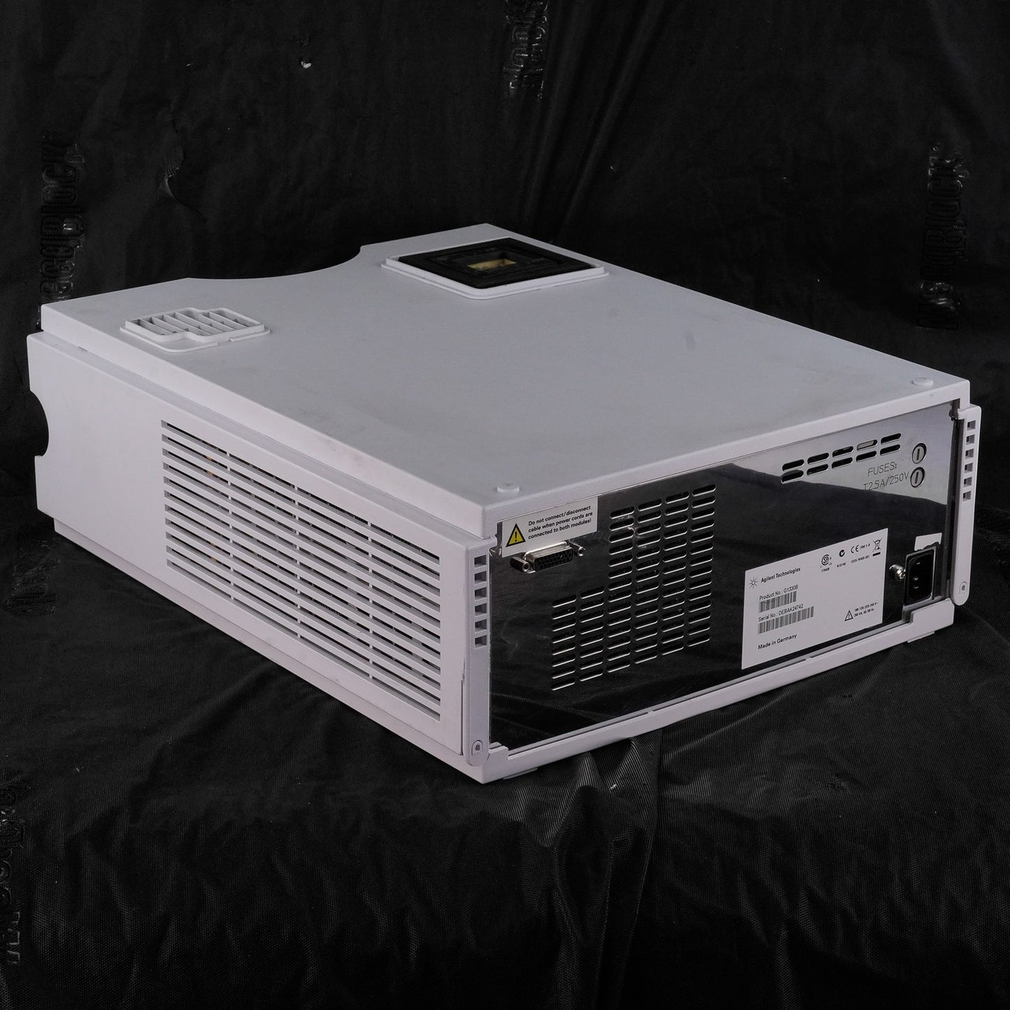 Agilent G1330B 1290 Infinity Autosampler Thermostat UNTESTED
