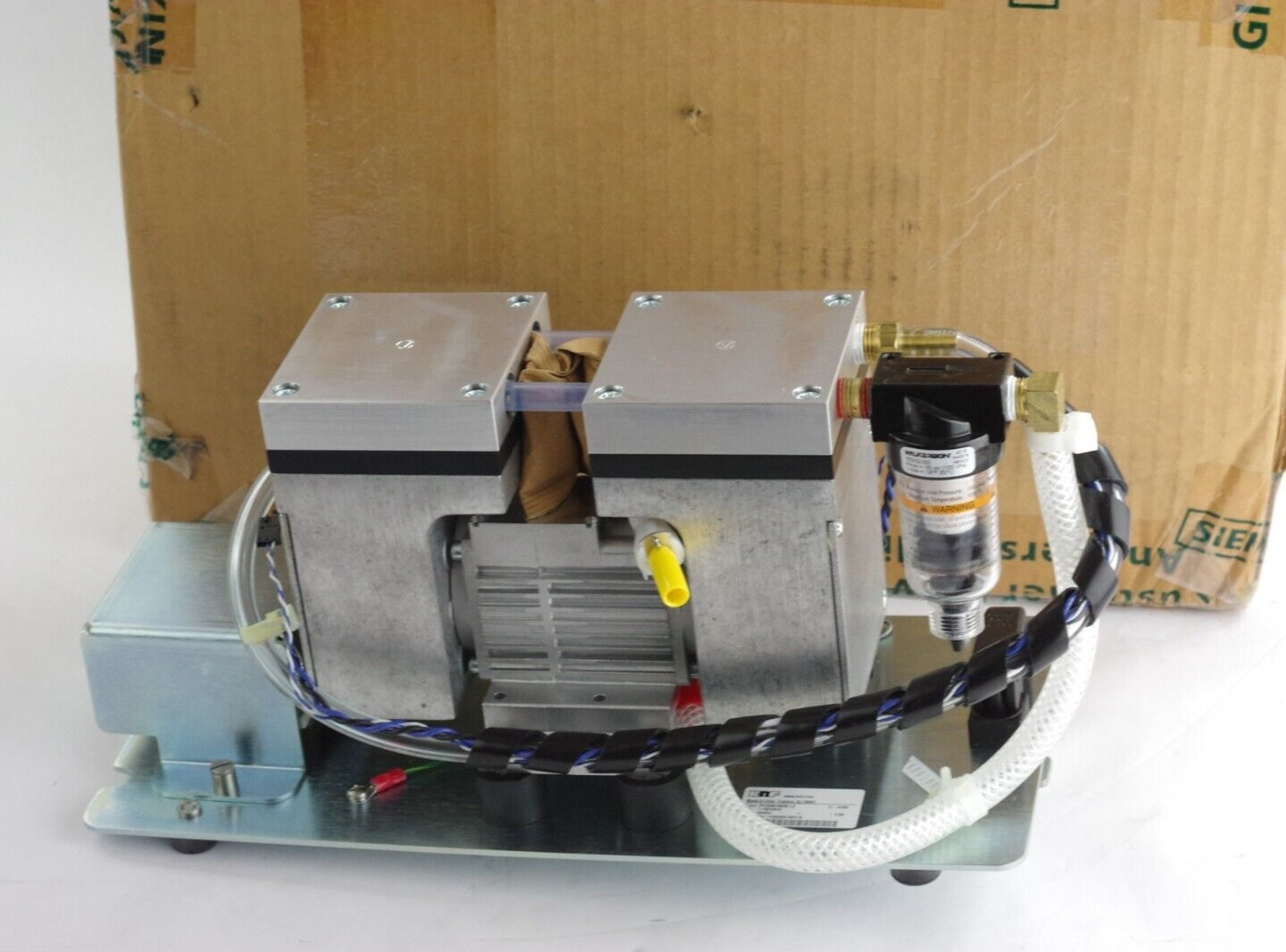 Siemens Centaur Vacuum Pump Assembly 11222226 rev B / KNF PU3286-N838.1.2 - New