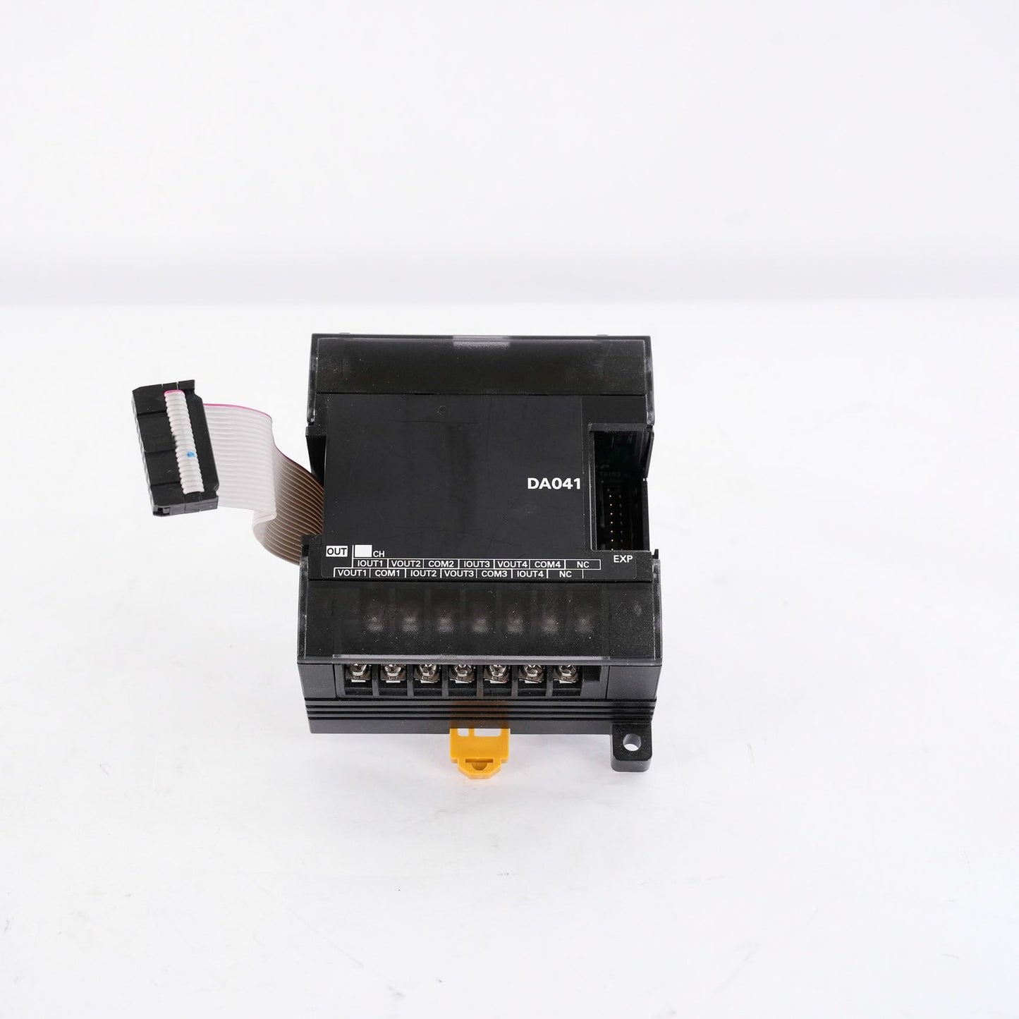 Omron CP1W-DA041 PLC Expansion Unit 4 Analog Outputs 0-10V 4-20mA CP1WDA041
