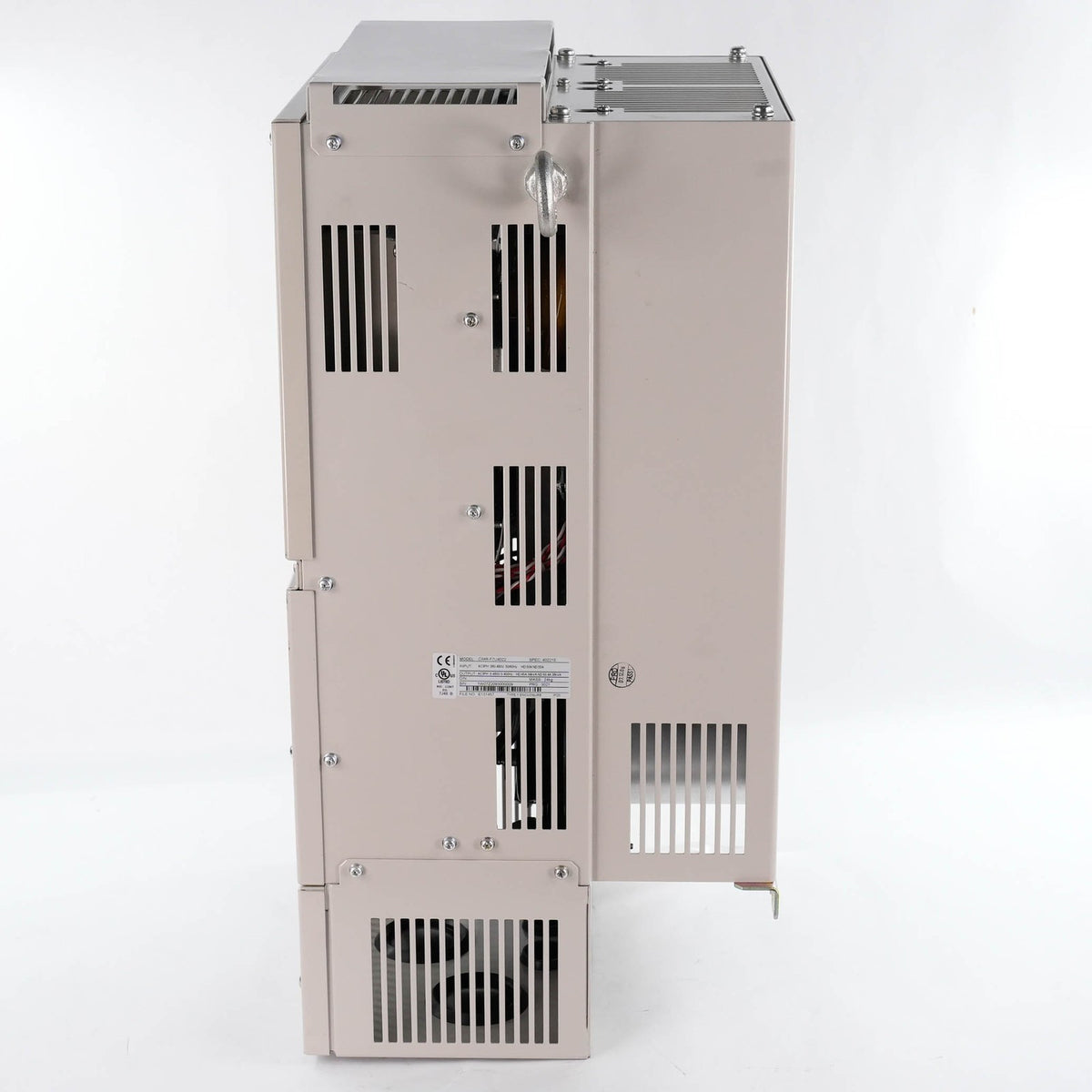 Yaskawa CIMR-F7U4022 Varispeed F7 AC Drive 480V 30HP 22kW 45A VFD CIMRF7U4022
