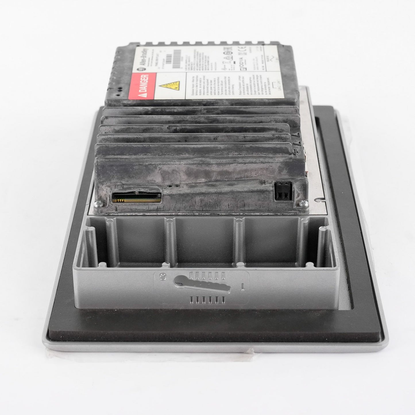 Allen Bradley 2711P-B7C22A9P /A PanelView Plus 7 Display Terminal 2711PB7C22A9P