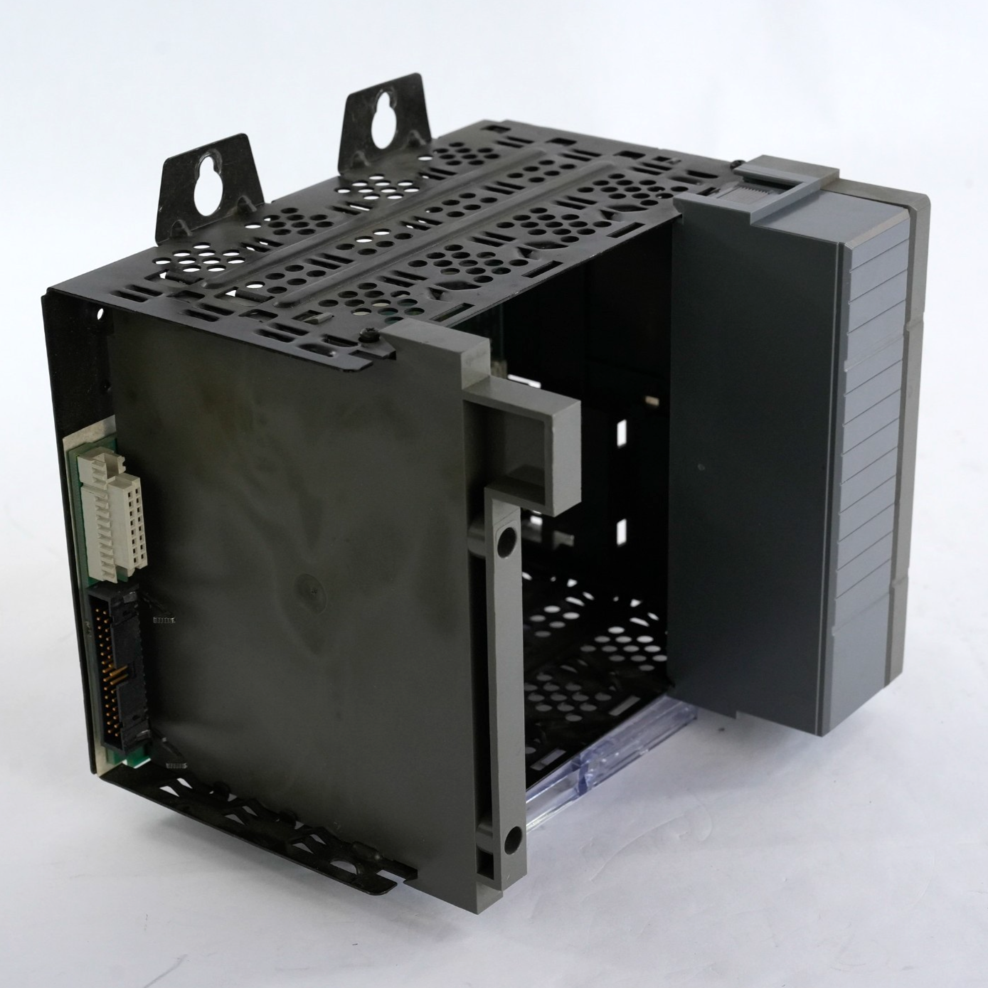 Allen Bradley 1746-A4 /B SLC 500 4-Slot Rack Chassis 1746A4