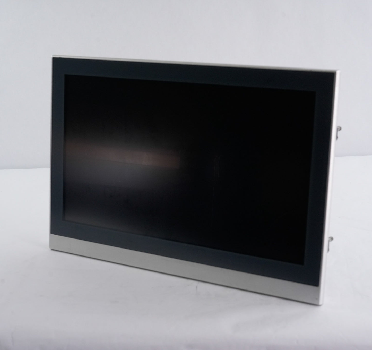 Beckhoff CP2916-0000 Industrial HMI Display Panel CP29160000 24VDC 15.6"