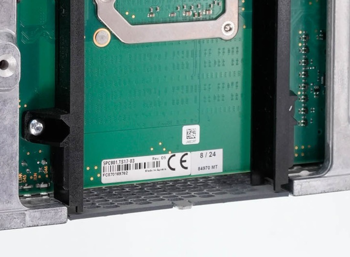 B&R 5Z000VBB0000R0-001 / 5PC901.TS17-03 Rev D5 Industrial PC for Panel PC 900