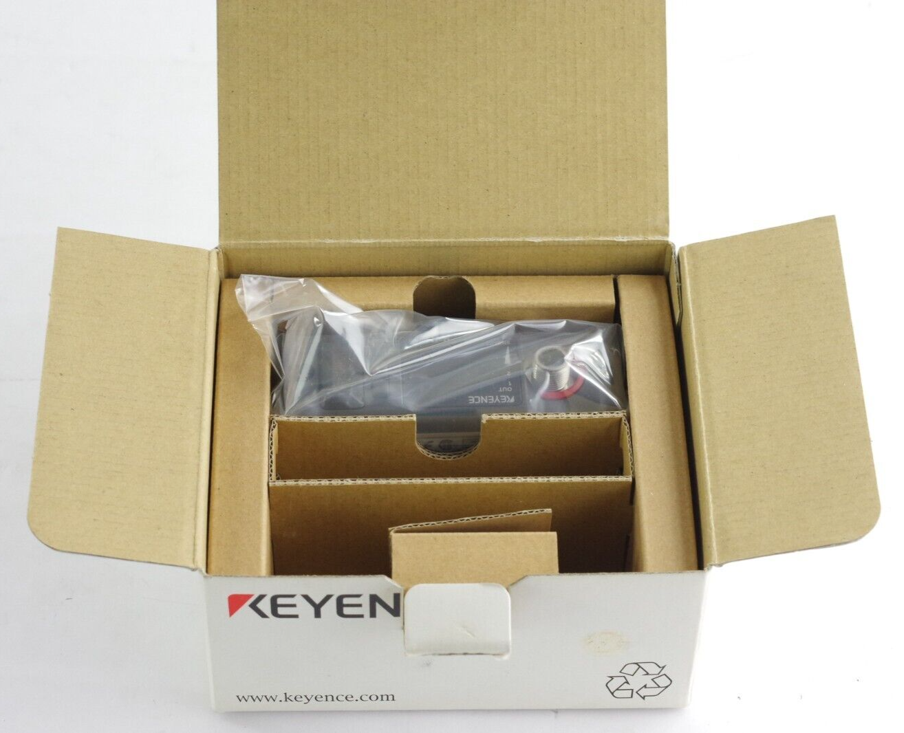 Keyence FD-Q20C Clamp On Type Flow Sensor Meter 15A/20A