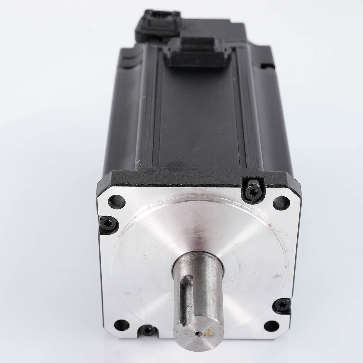 LS APMC-FCL10AMK-AD AC Servo Motor 1kW 3000RPM 3.18Nm 200V APMCFCL10AMKAD