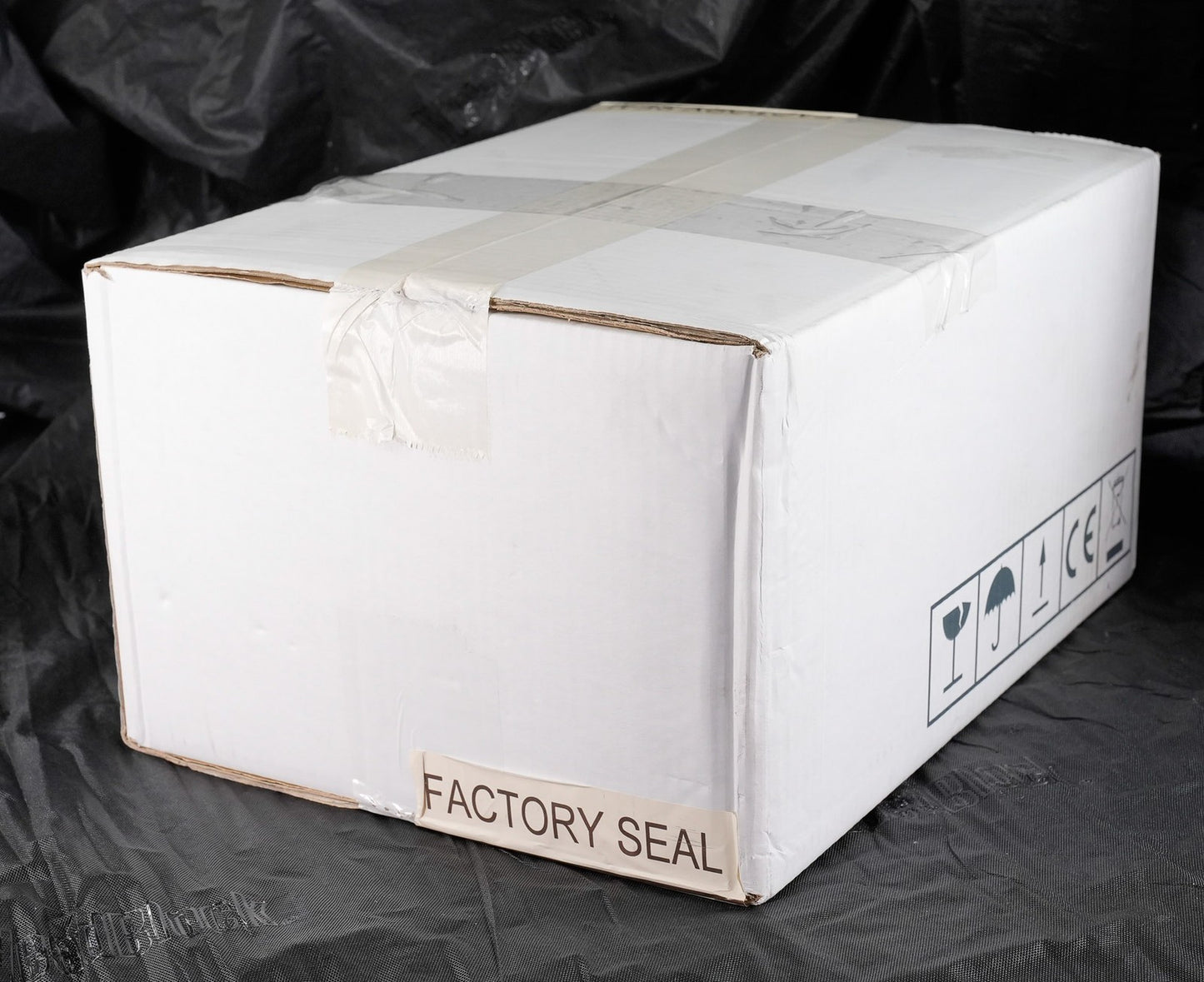 Allen Bradley 6300P-121JXPSWDNA-5CBAW19NDNBNN-NN1S VersaView 6300P PC - Sealed