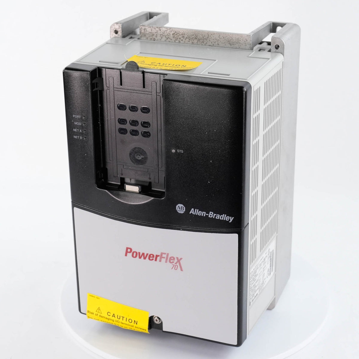 Allen Bradley 20AD014A3AYNACC0 PowerFlex 70 AC Drive 480V 14A 10HP 20AD014A3AYNA