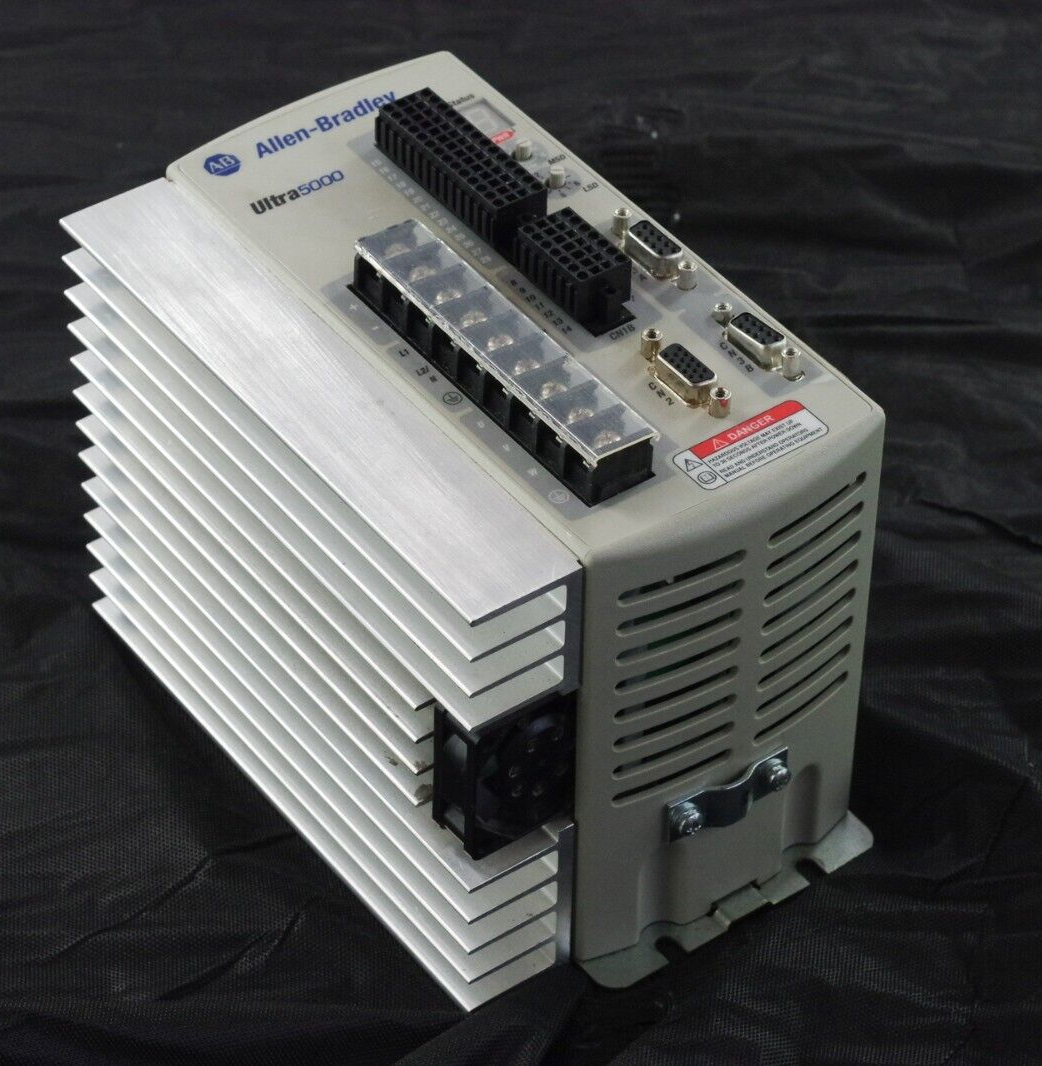 Allen Bradley 2098-IPD-020 Ser B ULTRA 5000 Single Axis Servo Drive Controller