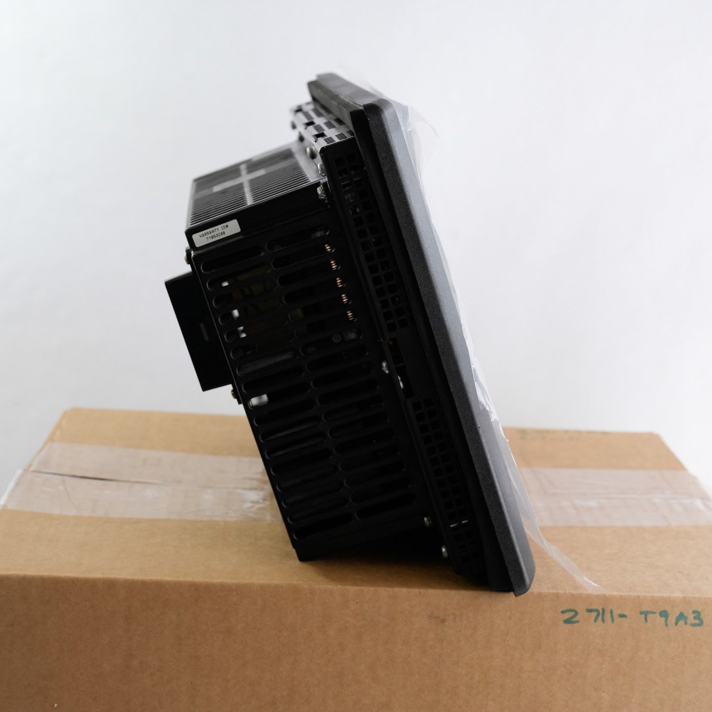 Allen Bradley 2711-T9A3 Ser D Rev A FRN 3.40 PanelView 900 - Refurbished