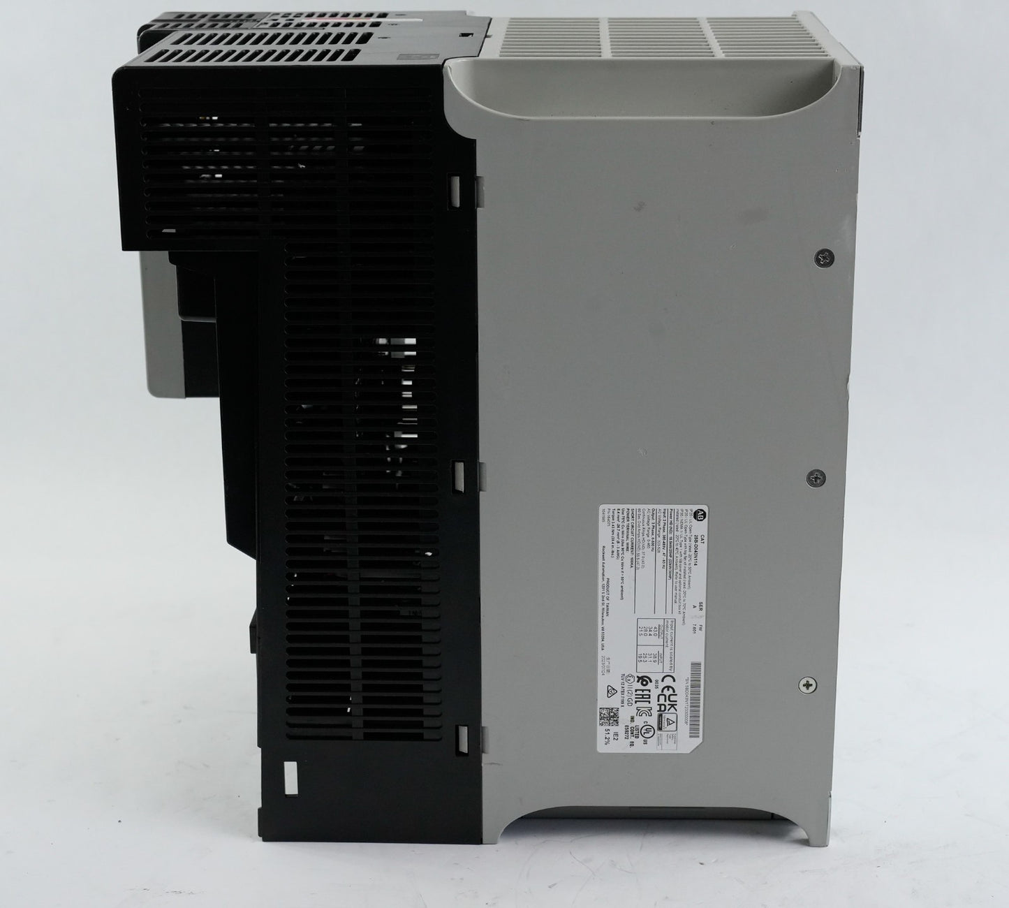 Allen Bradley 25B-D043N114 /A PowerFlex 525 AC Drive 3Ph 25BD043N114 25HP 480V