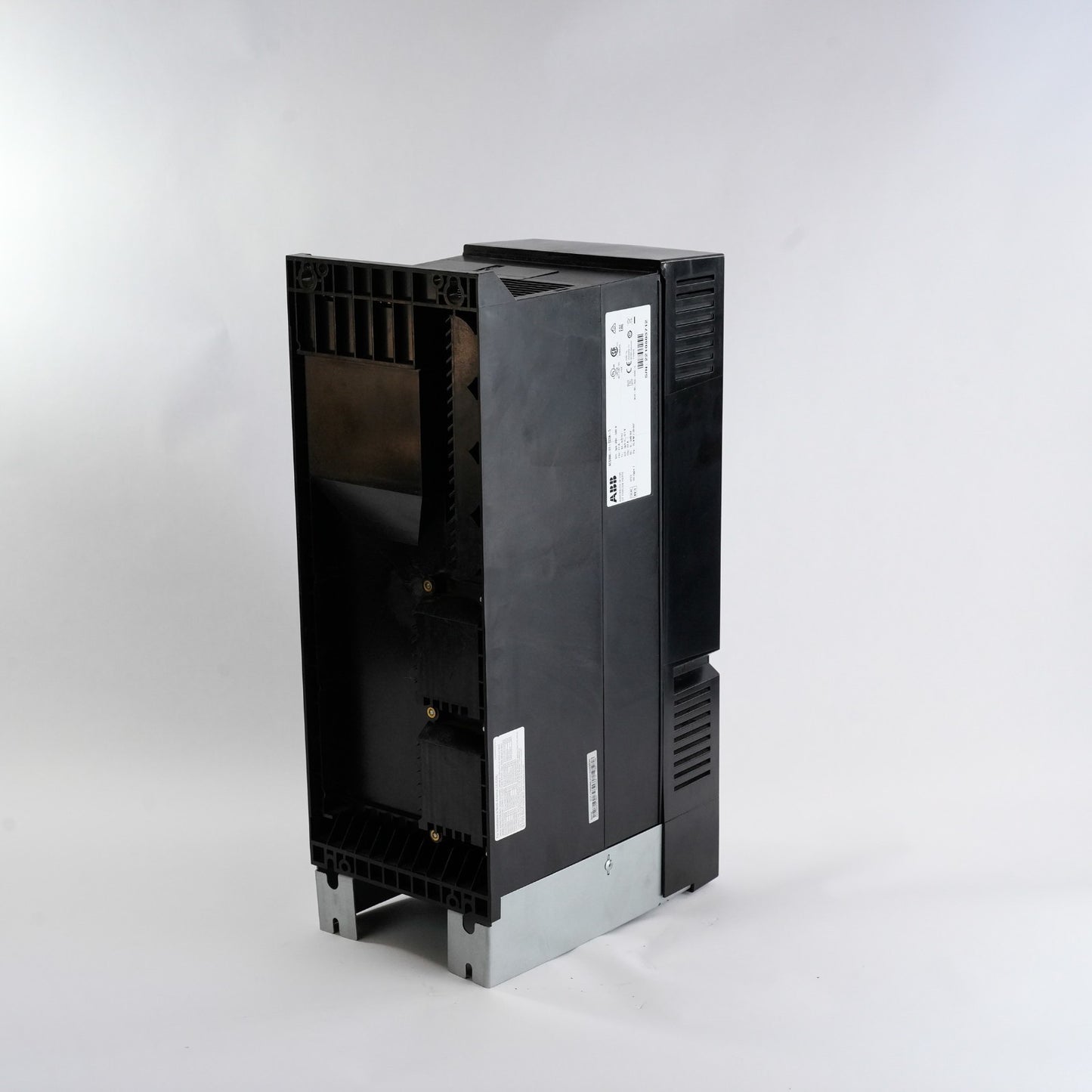 ABB ACS880-01-027A-5 3-Phase Drive 500V 27A ACS88001027A5