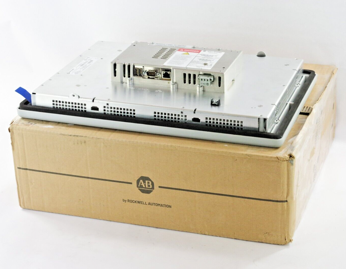 Allen Bradley 2711P-B15C4A2 Panelview Plus 1500 - 2711P-RDB15C/B + 2711P-RP2A /G