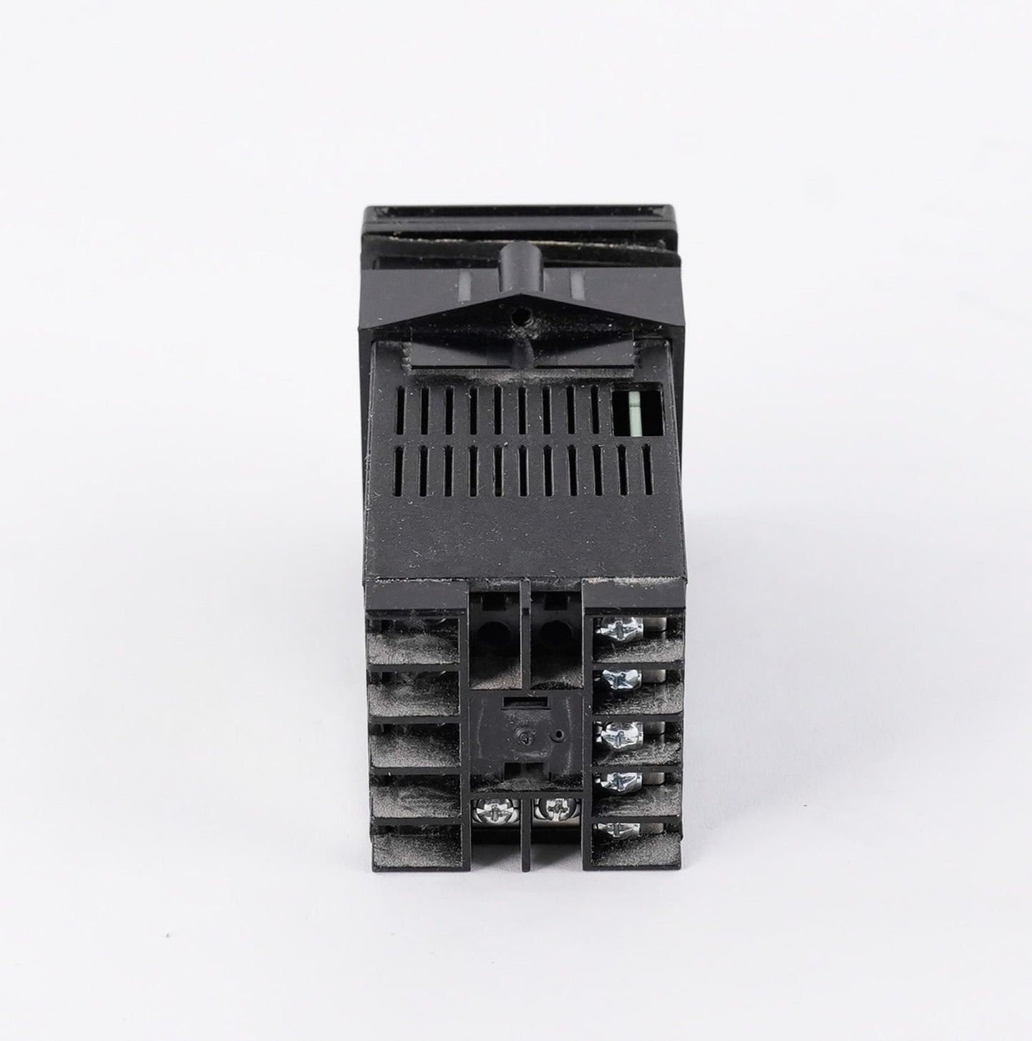 Red Lion Controls T1620010 Temperature Controller T16 Series 18-36V 4W 50/60Hz
