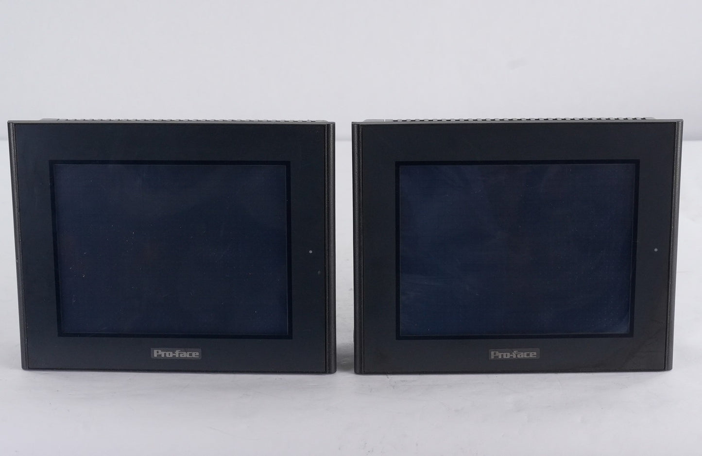 ProFace 2880061 GP2400-TC41-24V Display Terminal GP2400TC4124V