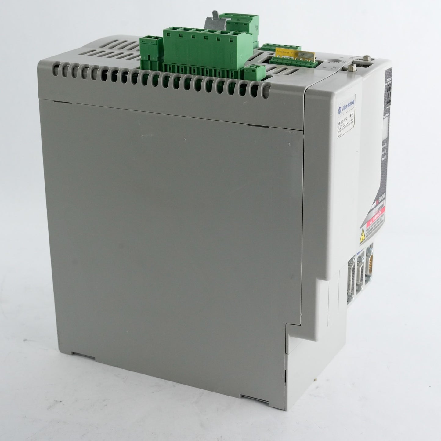 Allen Bradley 2094-BC01-M01-S /C Kinetix 6000 400/460V 9A Integrated Axis Module