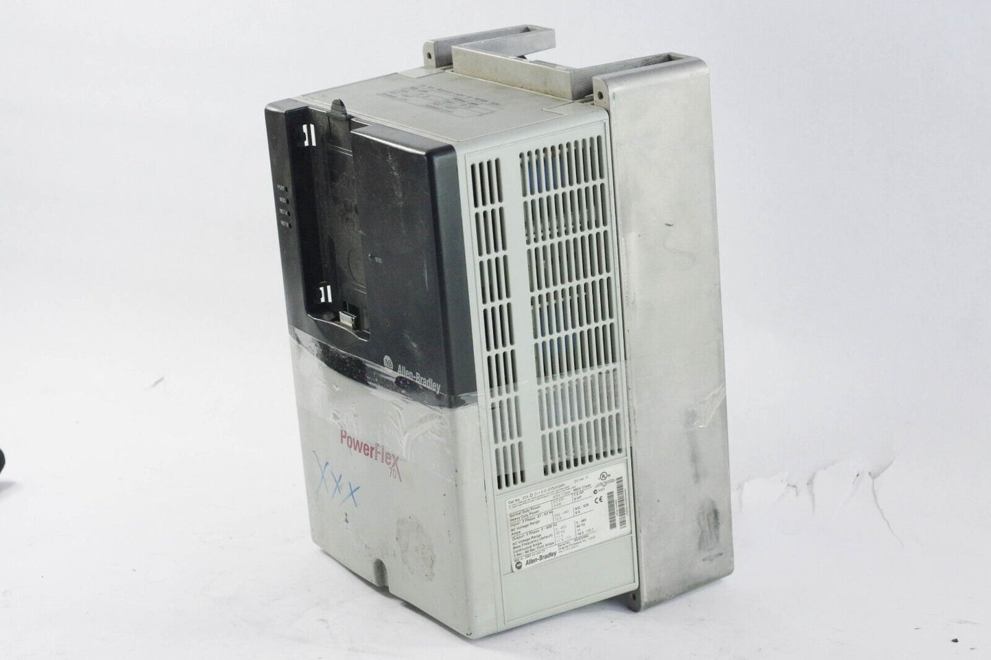 Allen Bradley 20AD011A0AYNANNN  PowerFlex 70 Drive - For Parts / Repair