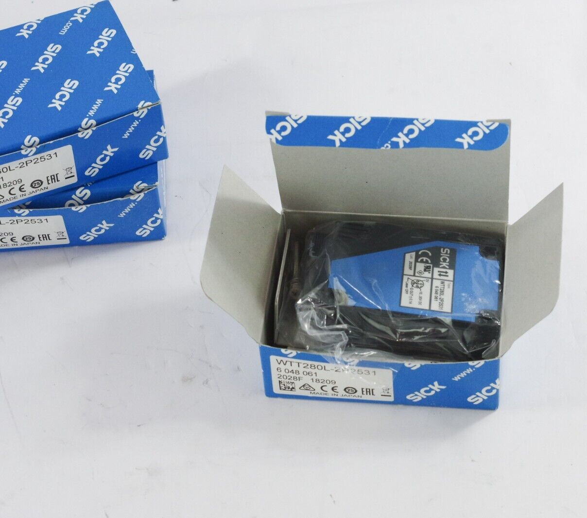 SICK WTT280L-2P2531 6 048 061 Photoelectric Sensor - Open Box