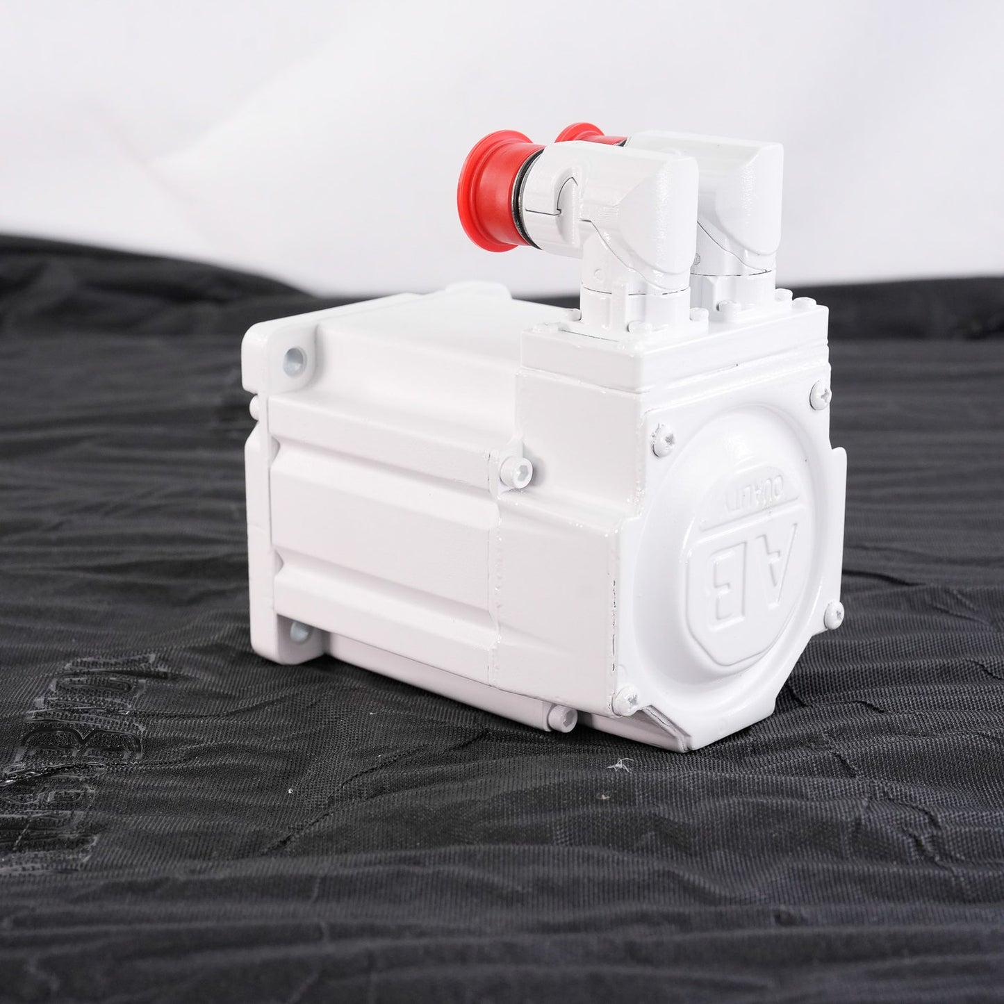 Allen Bradley MPF-A310P-SJ22AA /A Servo Motor 5000RPM 0.73kW MPFA310PSJ22AA