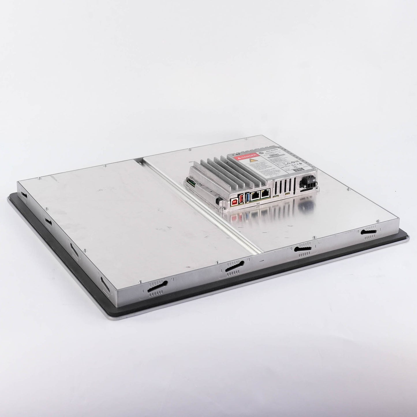 Allen Bradley 2711P-T19C22D9P Ser B PanelView Plus 7 19in Touch 24VDC
