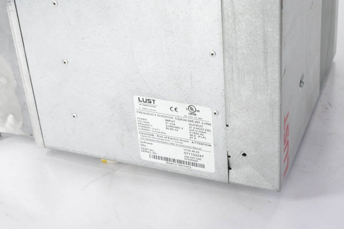 LUST CDA34.045 / CDA34.045,W1.3,H06 FREQUENCY INVERTER DRIVE 430 037 045