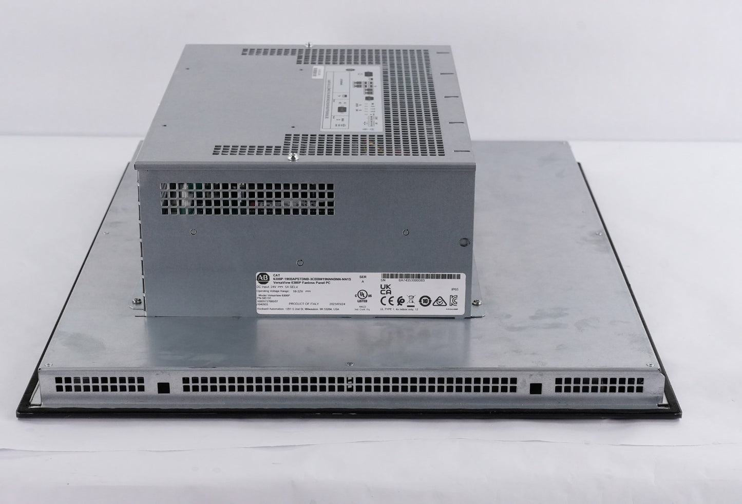 Allen Bradley 6300P-190BAPSTDNB-3CBBW19NNNBNN-NN1S Panel PC Failed OS For Parts