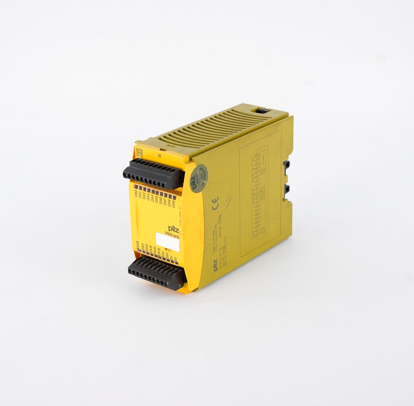 PILZ PNOZ mc1p 773700 Configureable Safety Module