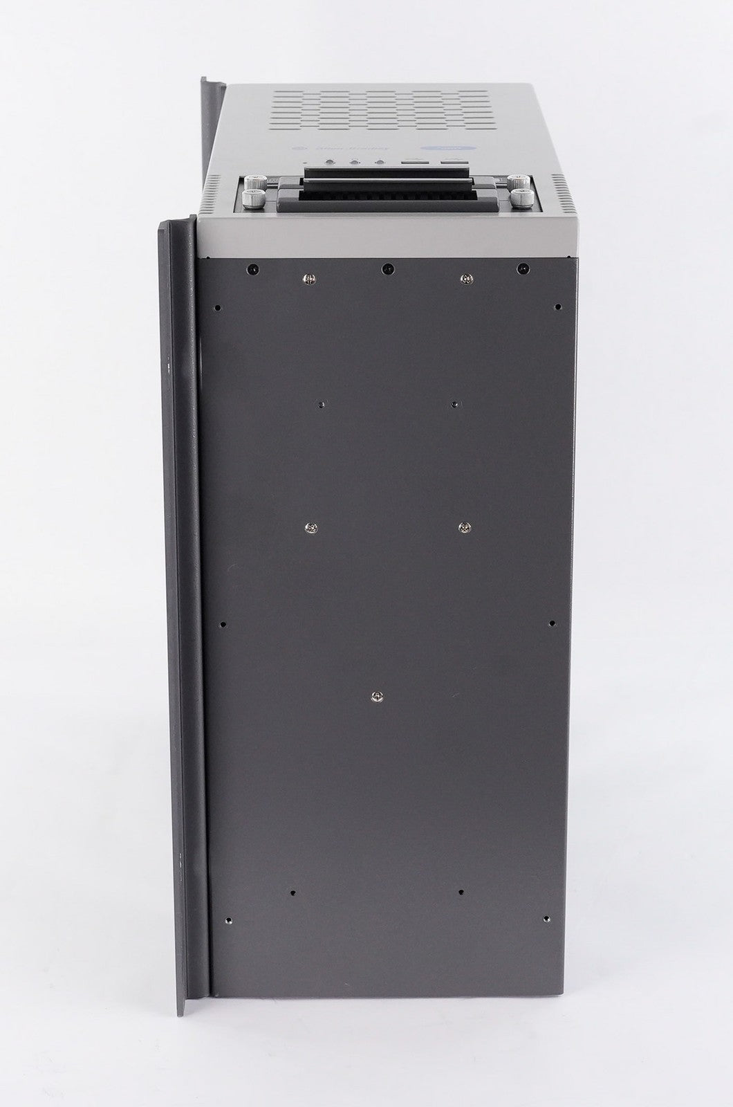 Allen Bradley 6177R-M4AXP /B VersaView 750R Non-Display Industrial Computer PC
