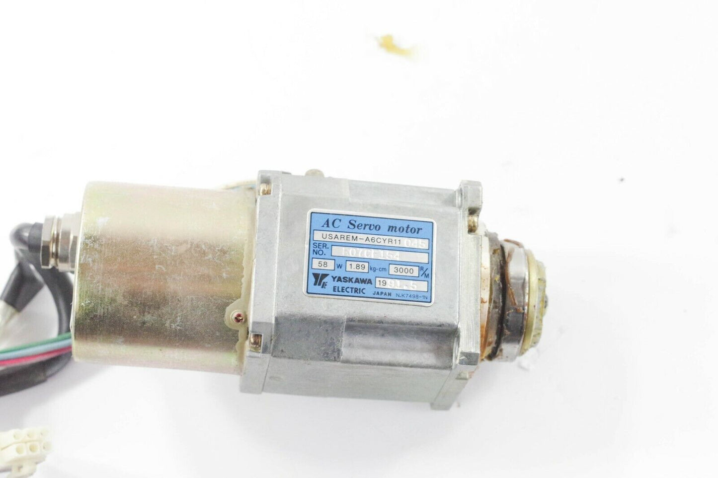 Yaskawa USAREM-A6CYR11 AC Servo Motor, 58W, 3000 R/M + Warranty