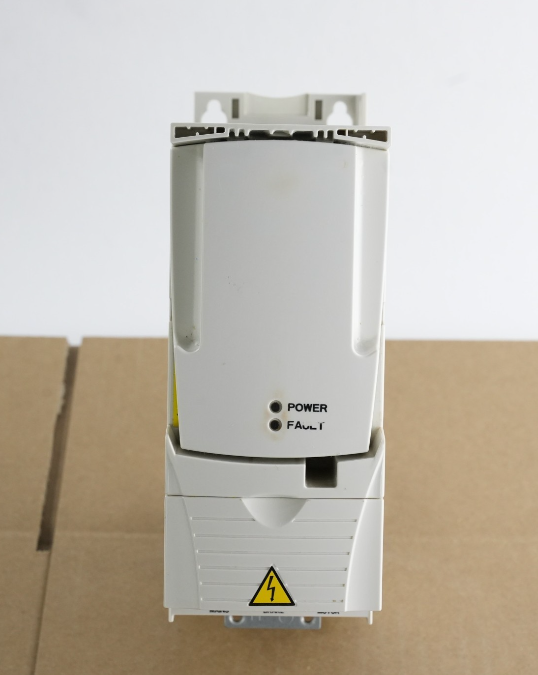ABB ACS355-03U-04A7-2 MUL1 Option IP20/UL Open Type Drive 1HP