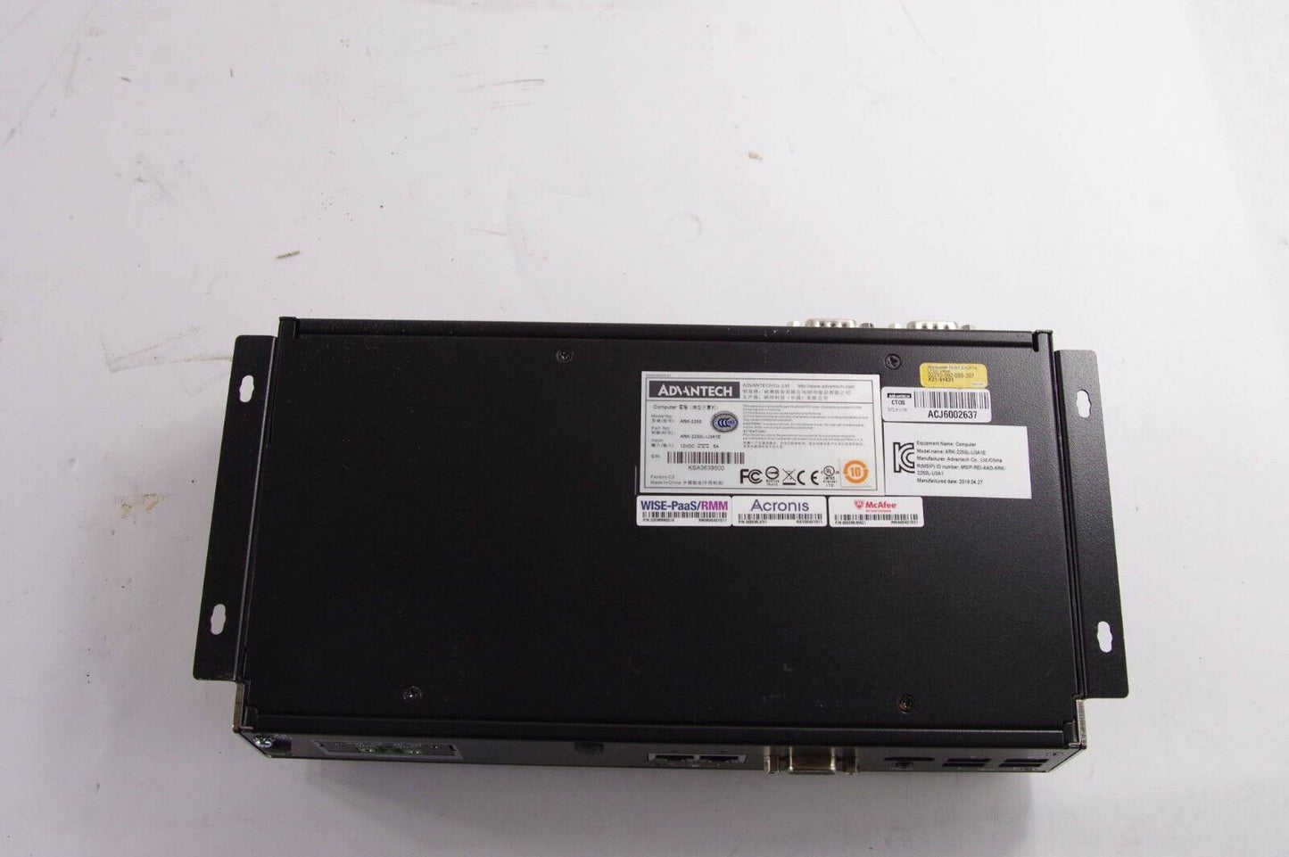 ADVANTECH ARK-2250L-U3A1E / ARK2250LU3A1E Industrial Computer ARK-2250L