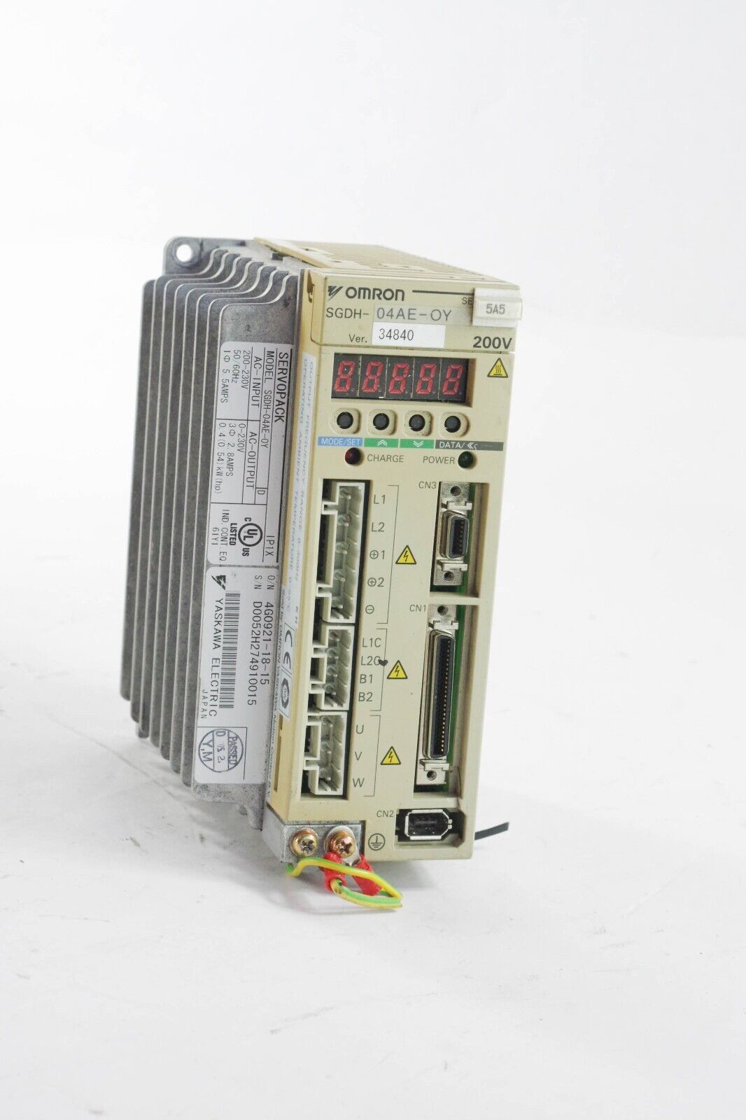 YASKAWA SGDH-04AE-0Y SERVO DRIVE / SGDH-04AE-OY 200V