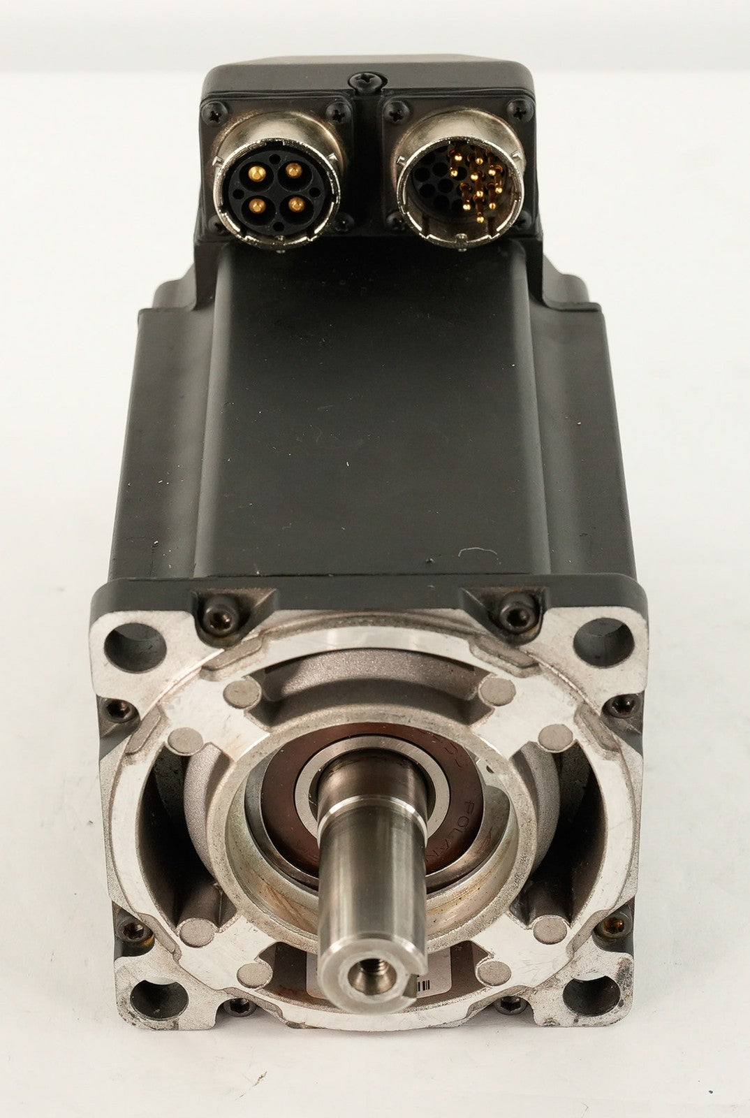 Allen Bradley MPL-B430P-MJ22AA /A Servo Motor 460V 5000RPM 3-Ph MPLB430PMJ22AA