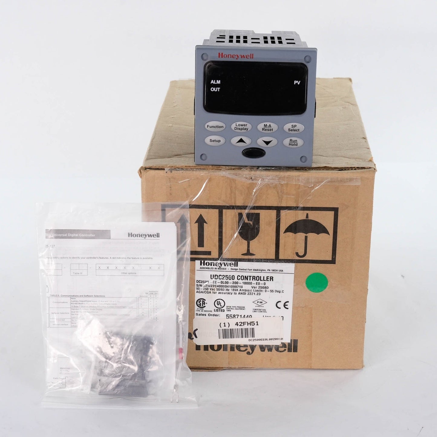 Honeywell DC2500-EE-0L00-200-10000-00-0 UDC2500 Digital Controller