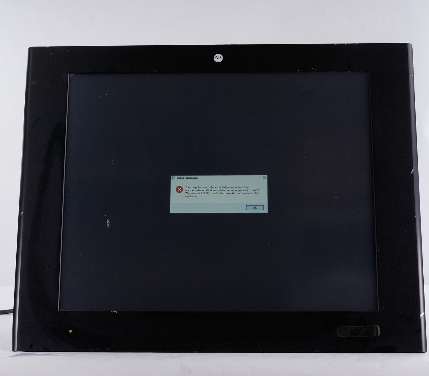 Allen Bradley 6300P-190BAPSTDNB-3CBBW19NNNBNN-NN1S Panel PC Failed OS For Parts