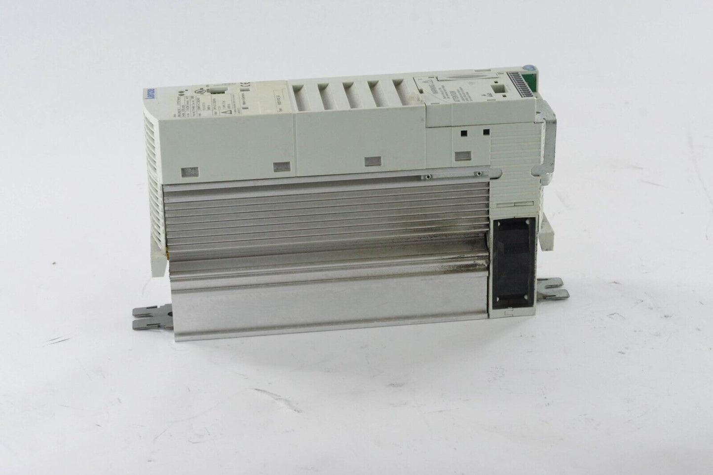 LENZE EDK82EV222 / E82EV152_2C Inverter Drive - For Parts or Repair