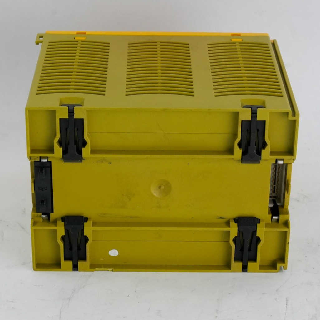 pilz PNOZ m1p 773100 Expandable Safety Relay Base Unit