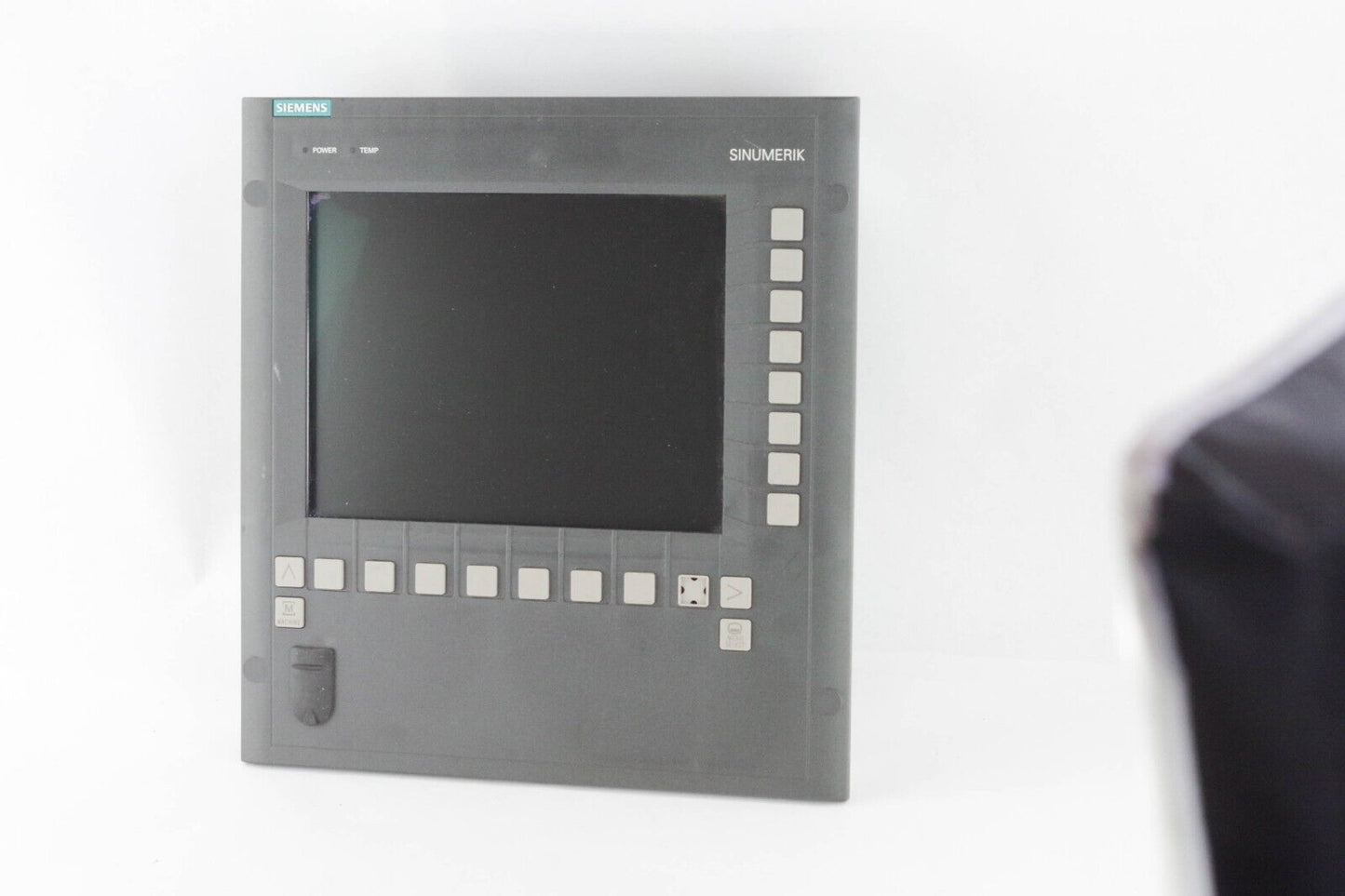 Siemens 6FC5203-0AF04-0AA0 SINUMERIK Operator Panel Series P10