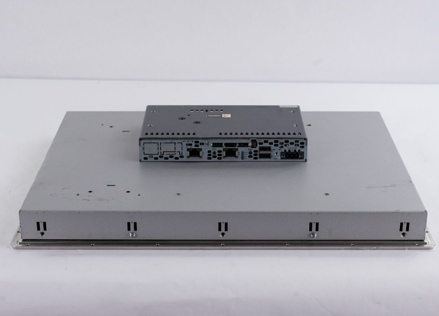 B&R Automation 5PC9:220198.049-00 Panel PC 2100 Control Panel - No OS