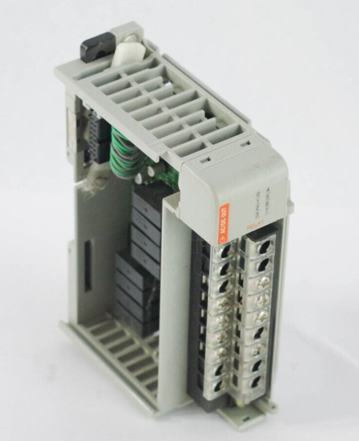 Allen Bradley 1769-OW8 Ser A CompactLogix Output Module