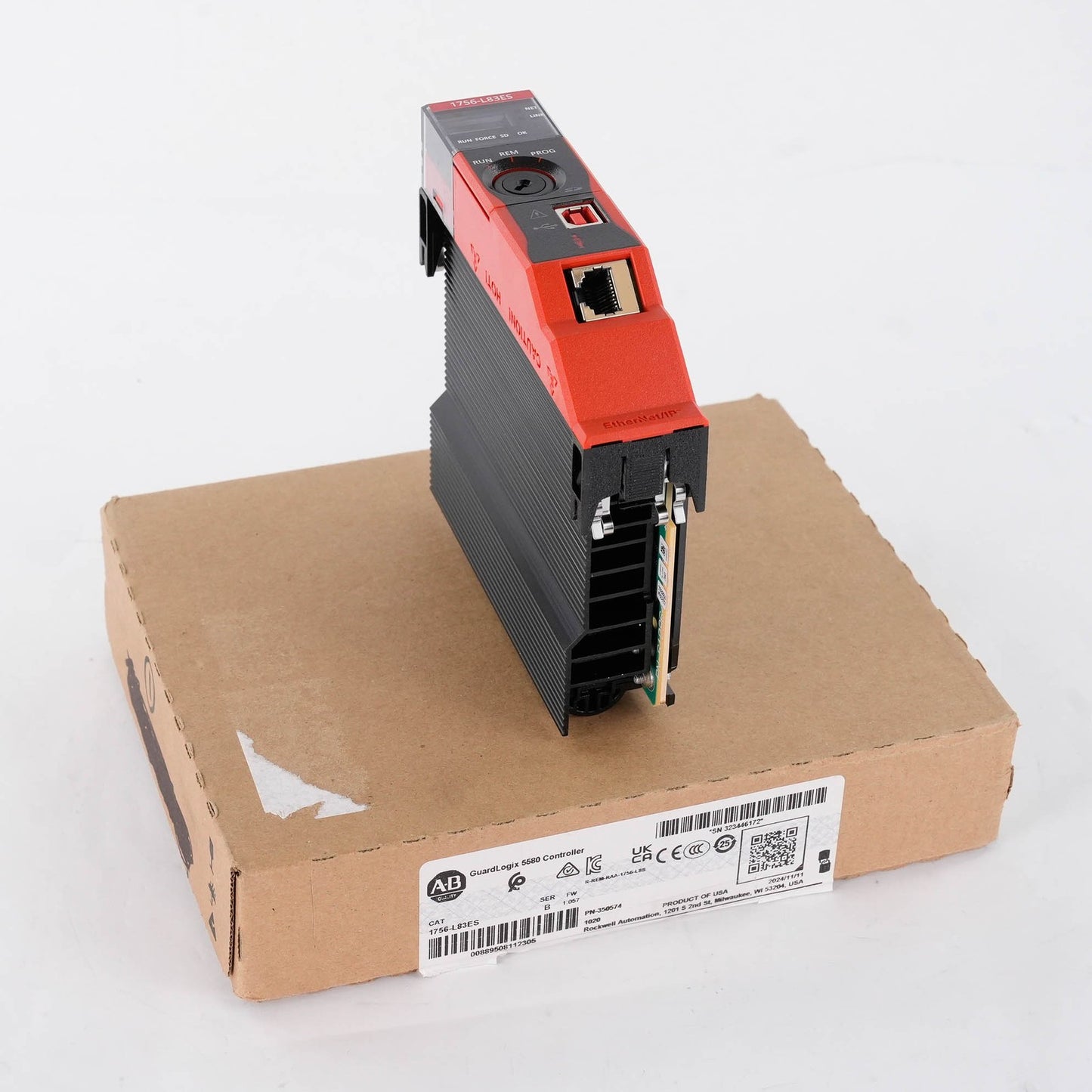 Allen Bradley 1756-L83ES Ser B GuardLogix 5580 Safety Controller(retake pictures