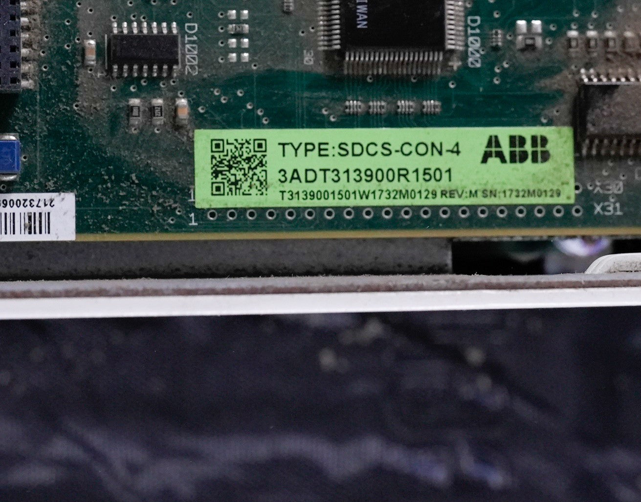ABB DCS800-S02-0100-05-0 DC Drive / DCS800S020100050 SDCS-CON-4 20-40hp 240 480V