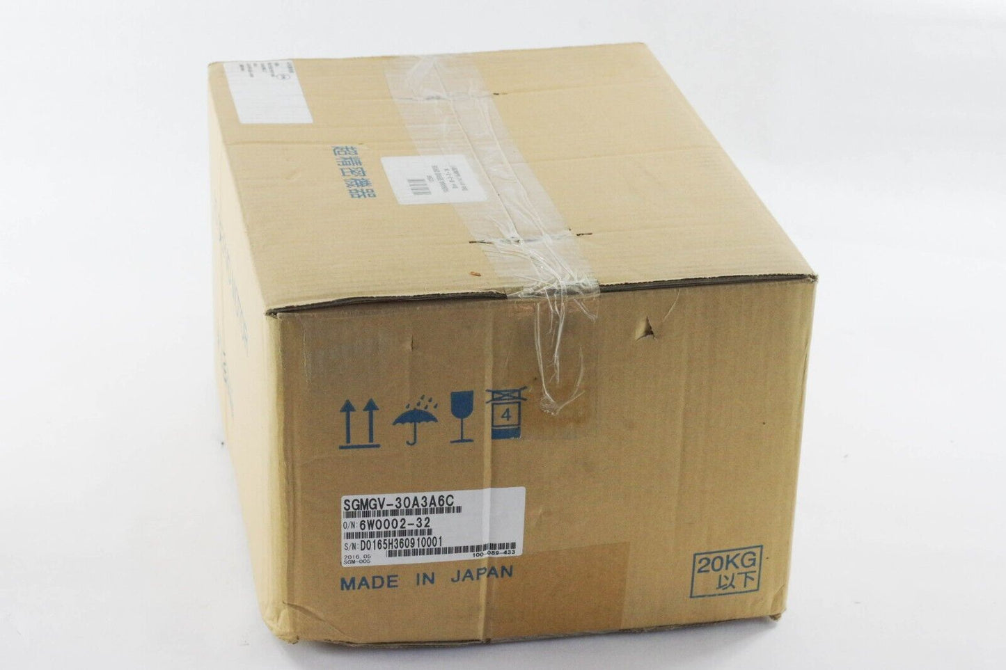 2016 Yaskawa SGMGV-30A3A6C Servo Motor 6W0002-32 - Open Box