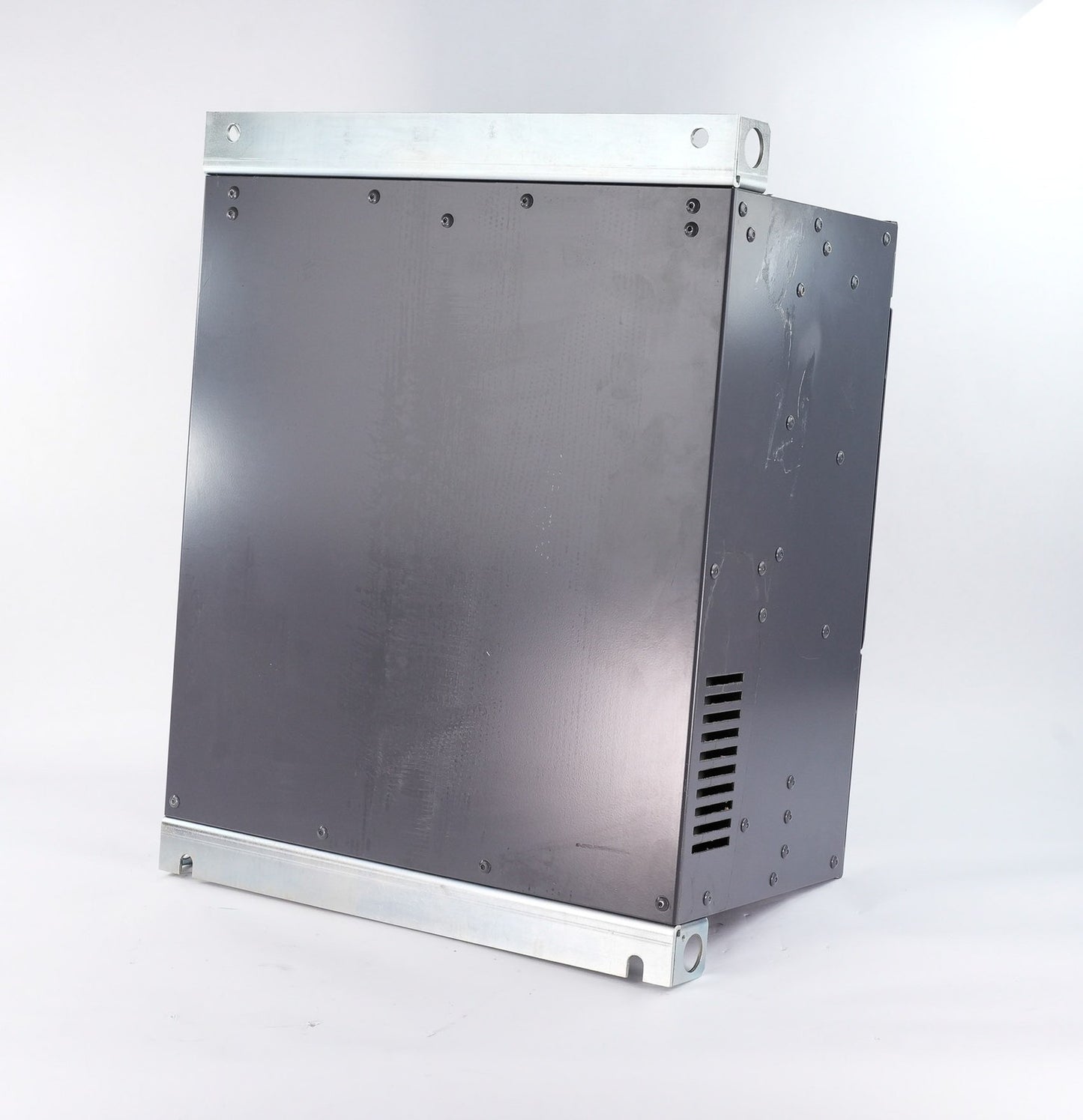 Mitsubishi Electric FR-A840-00930-1-60 VFD Inverter 3-Phase 380-500V 50/60Hz
