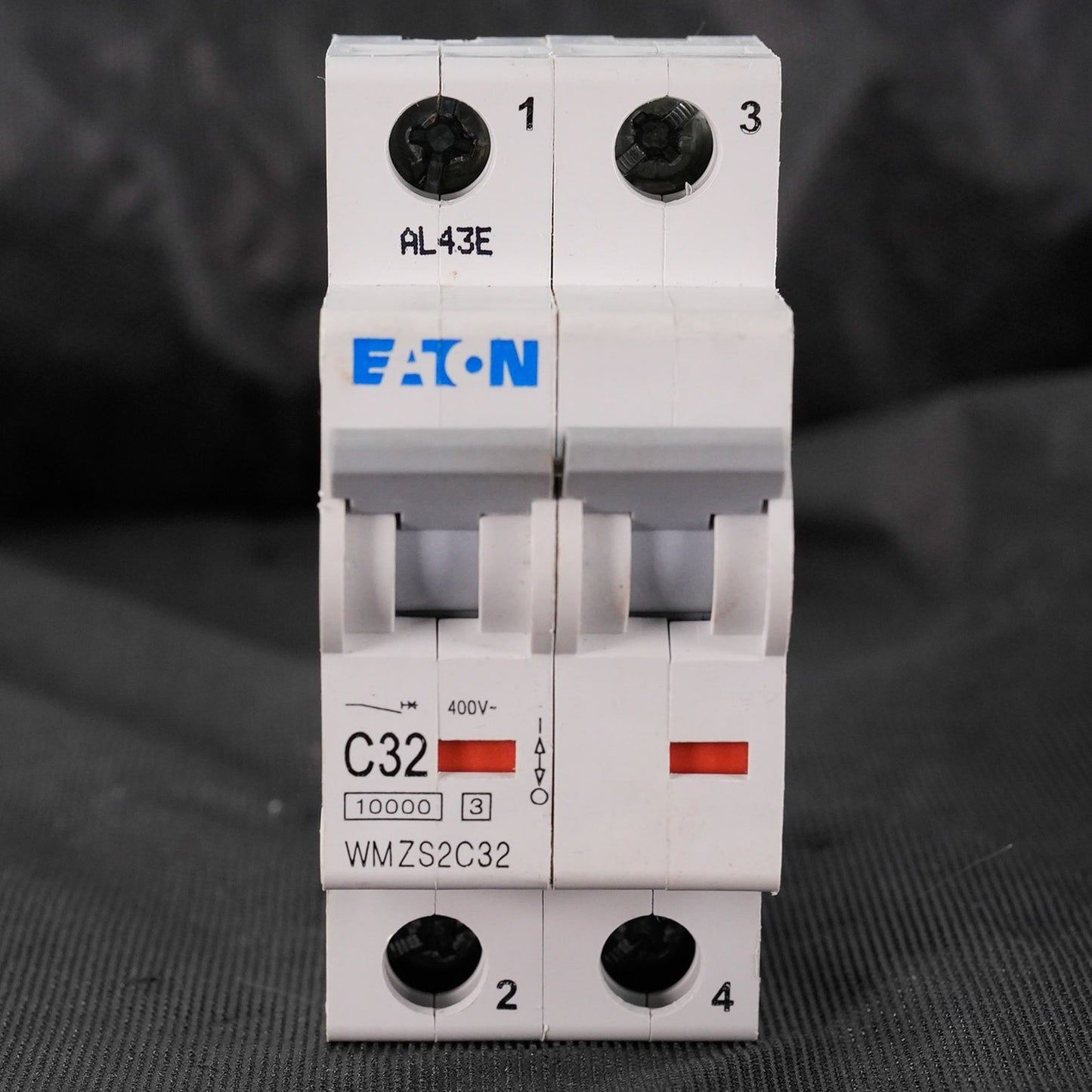 Eaton WMZS2C32 2-Pole Miniature Circuit Breaker 32A 480Y/277VAC