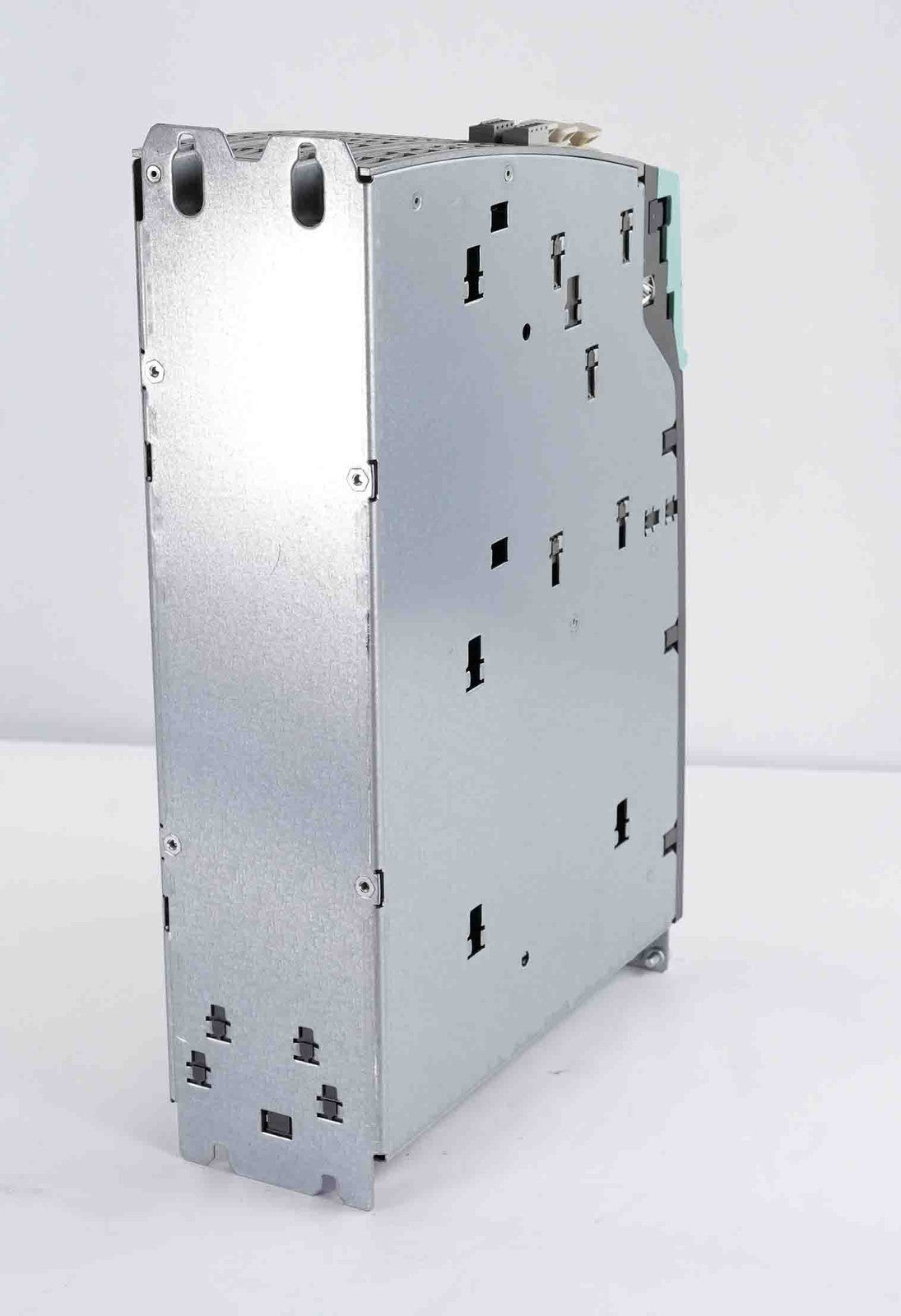 Siemens 6SL3120-2TE21-8AA3 Sinamics S120 Double Motor Module 6SL31202TE218AA3