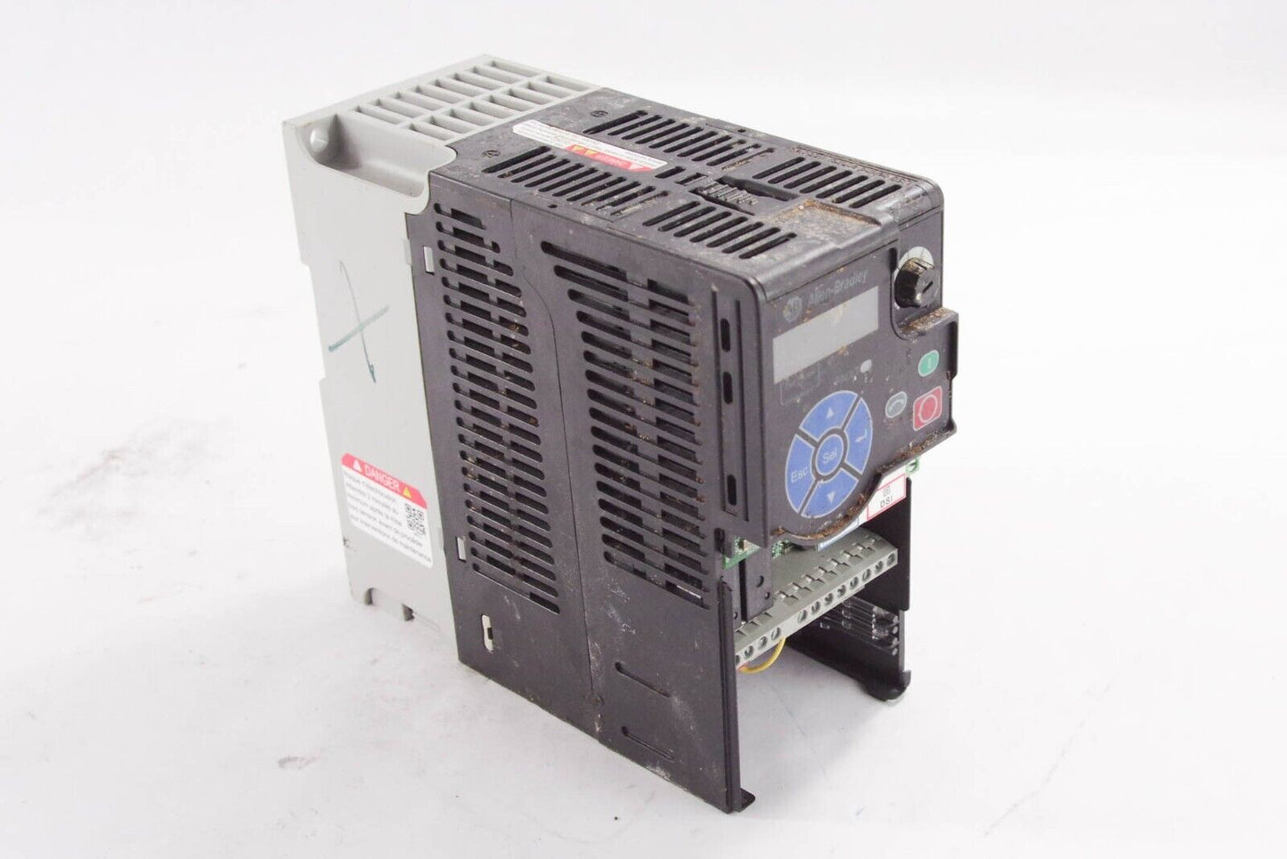 Allen-Bradley 25B-D2P3N104 PowerFlex 525 1Hp AC Drive - For Part or Repair