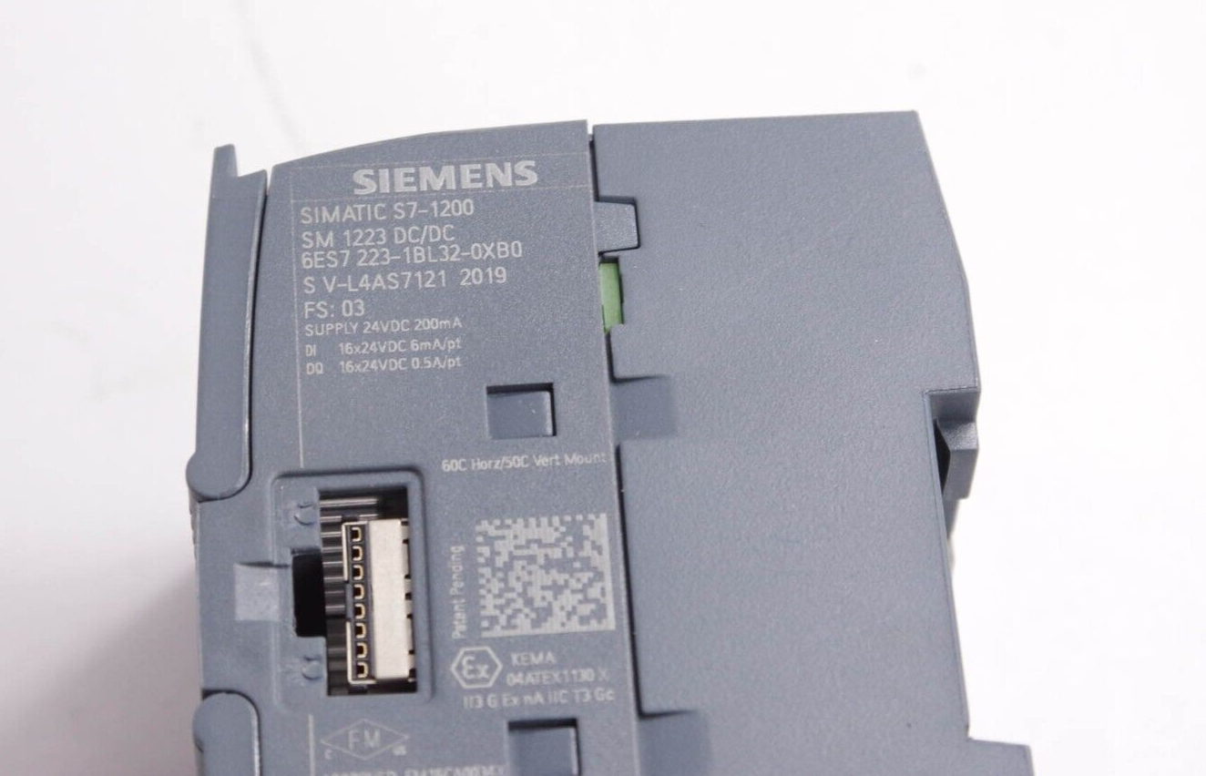 Siemens 6ES7 223-1BL32-0XB0 / 6ES72231BL320XB0 Simatic S7-1200 SM 1223 DC/DC