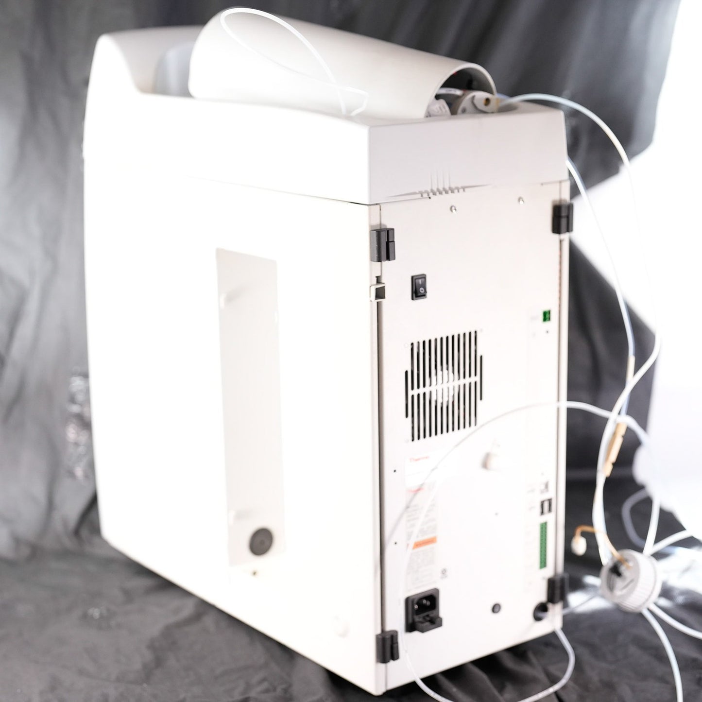 Thermo Scientific DIONEX ICS-2100 Chromatography System 100-240V 1.5A ICS2100